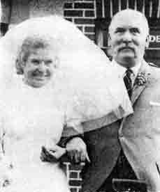 Wedding photo of Miss Iren Deans with father John